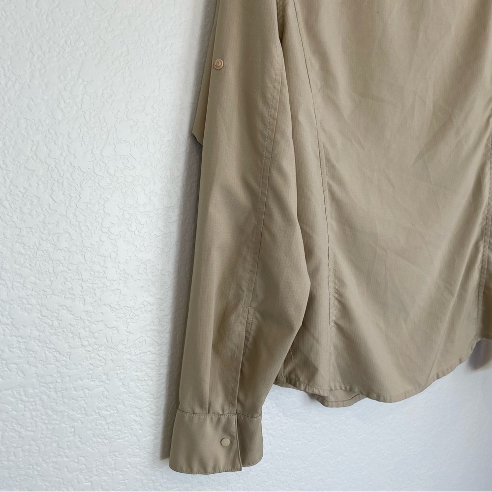 Patagonia Khaki Women's Shirt Size 8 - Picture 9 of 12